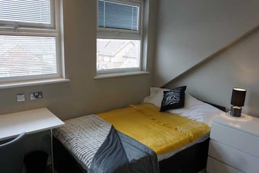 7 bed house, Seedley Park Road, Seedley, Salford, M65NX - Image 10